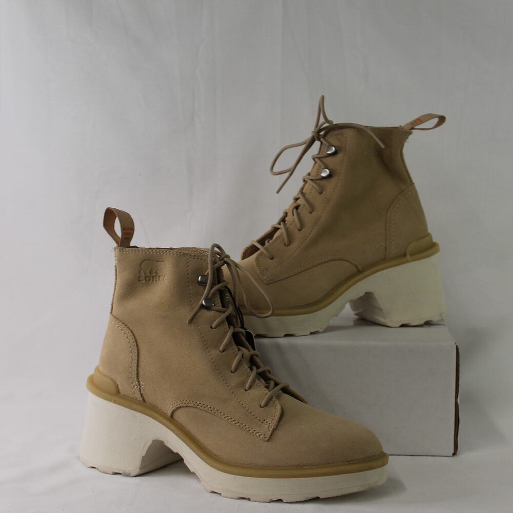 *NEW WITHOUT BOX* SOREL HI-LINE HEEL LACE BOOTS